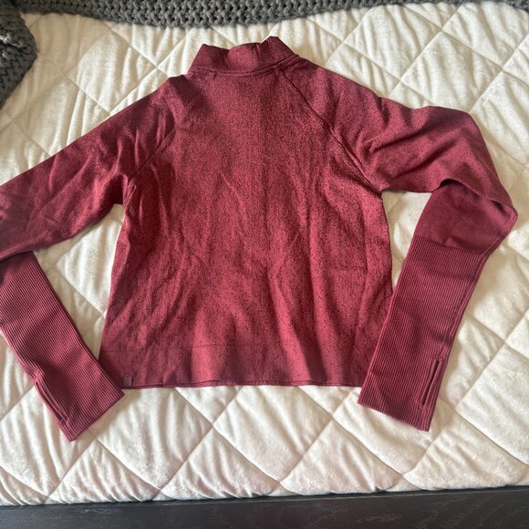 lululemon Rest Less Cropped Half Zip Size 6 - Picture 4 of 5